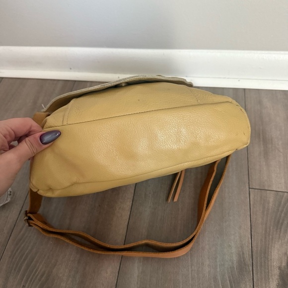 Poppy seeds genuine leather satchel bag - Picture 5 of 8